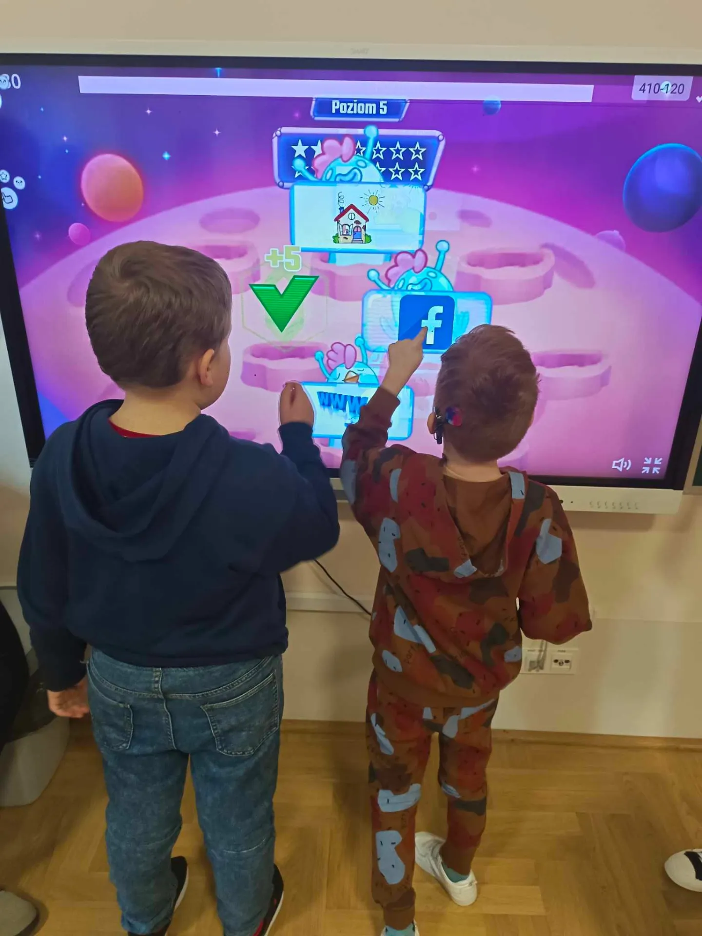 Obchody Dnia Bezpiecznego Internetu