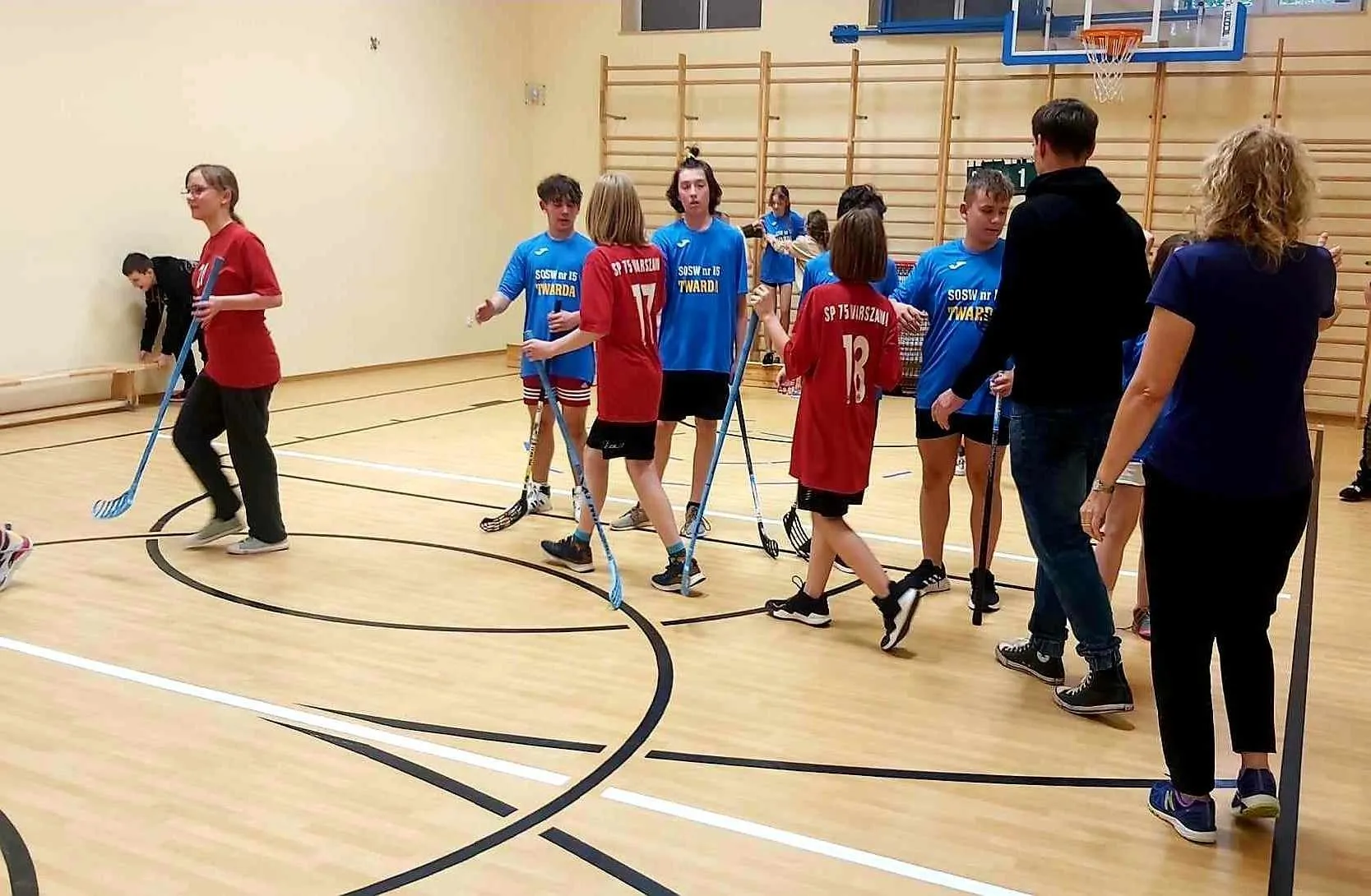 Integracyjny Turniej Unihokeja, z programu " Sportowo, blisko domu"