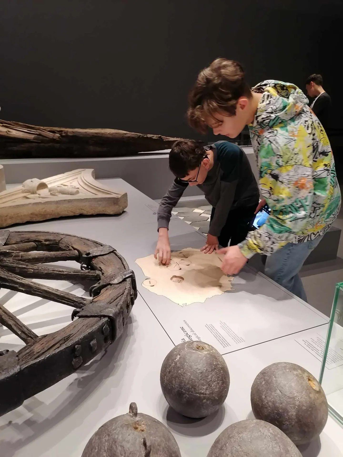 Wystawa "Wielkie i małe historie"