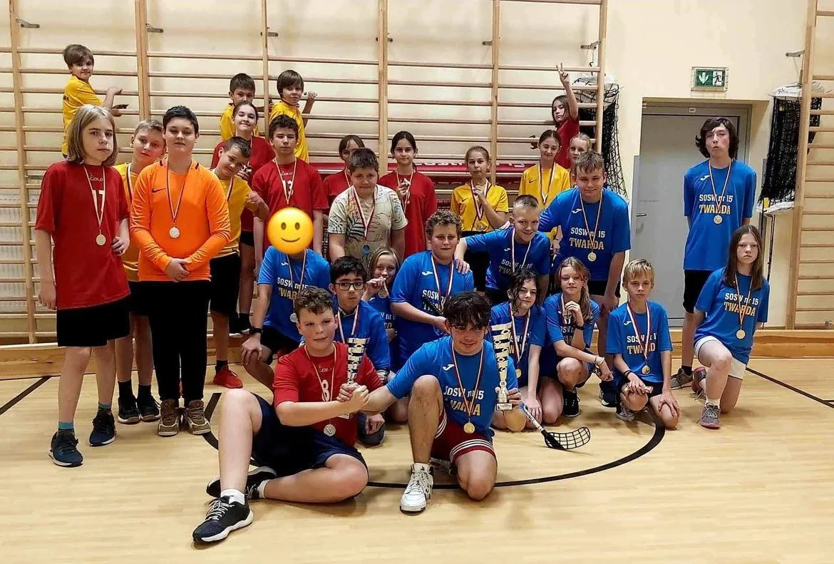 Integracyjny Turniej Unihokeja, z programu " Sportowo, blisko domu"