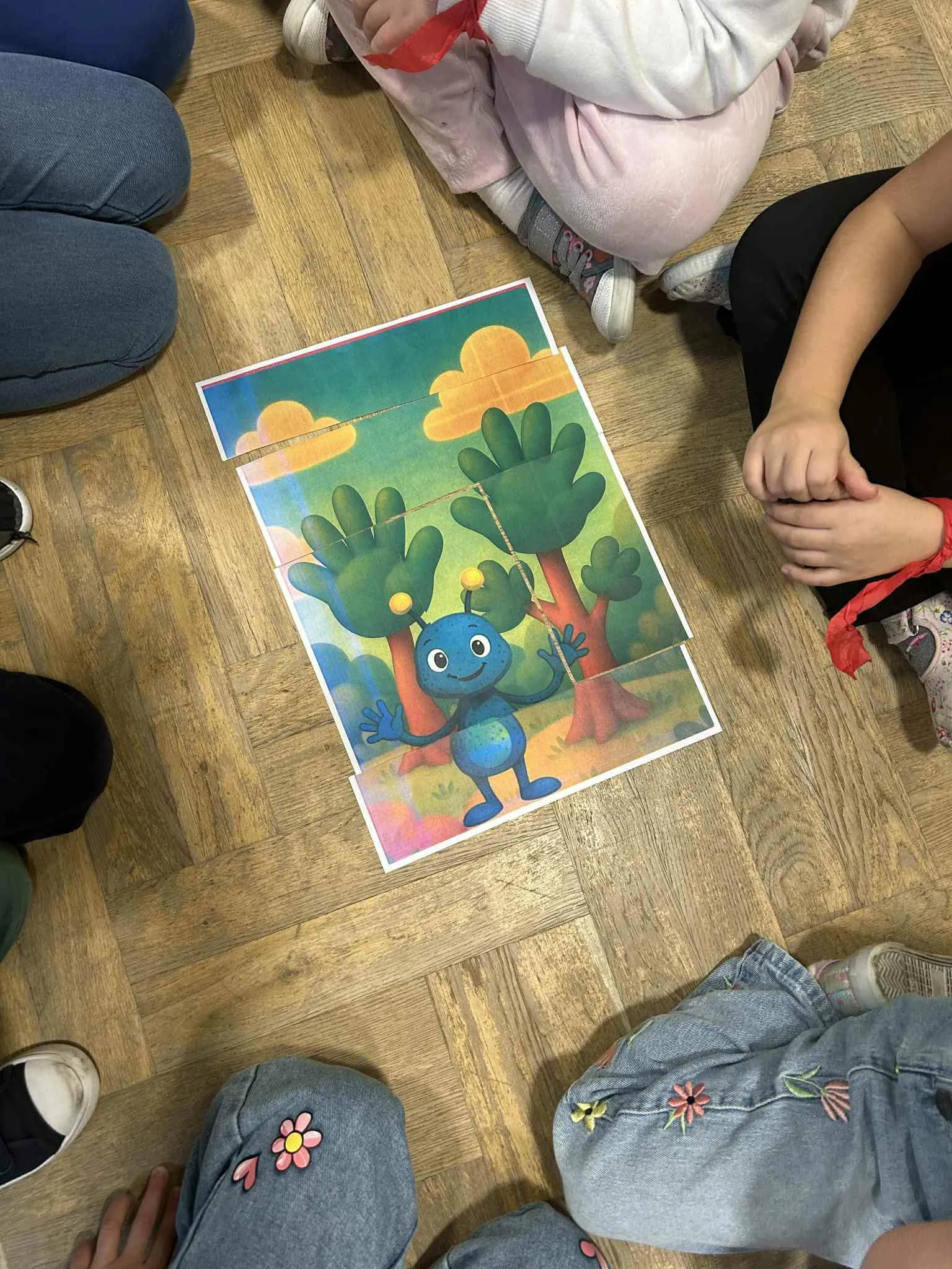 Ułożona rozsypanka z obrazka Migotka