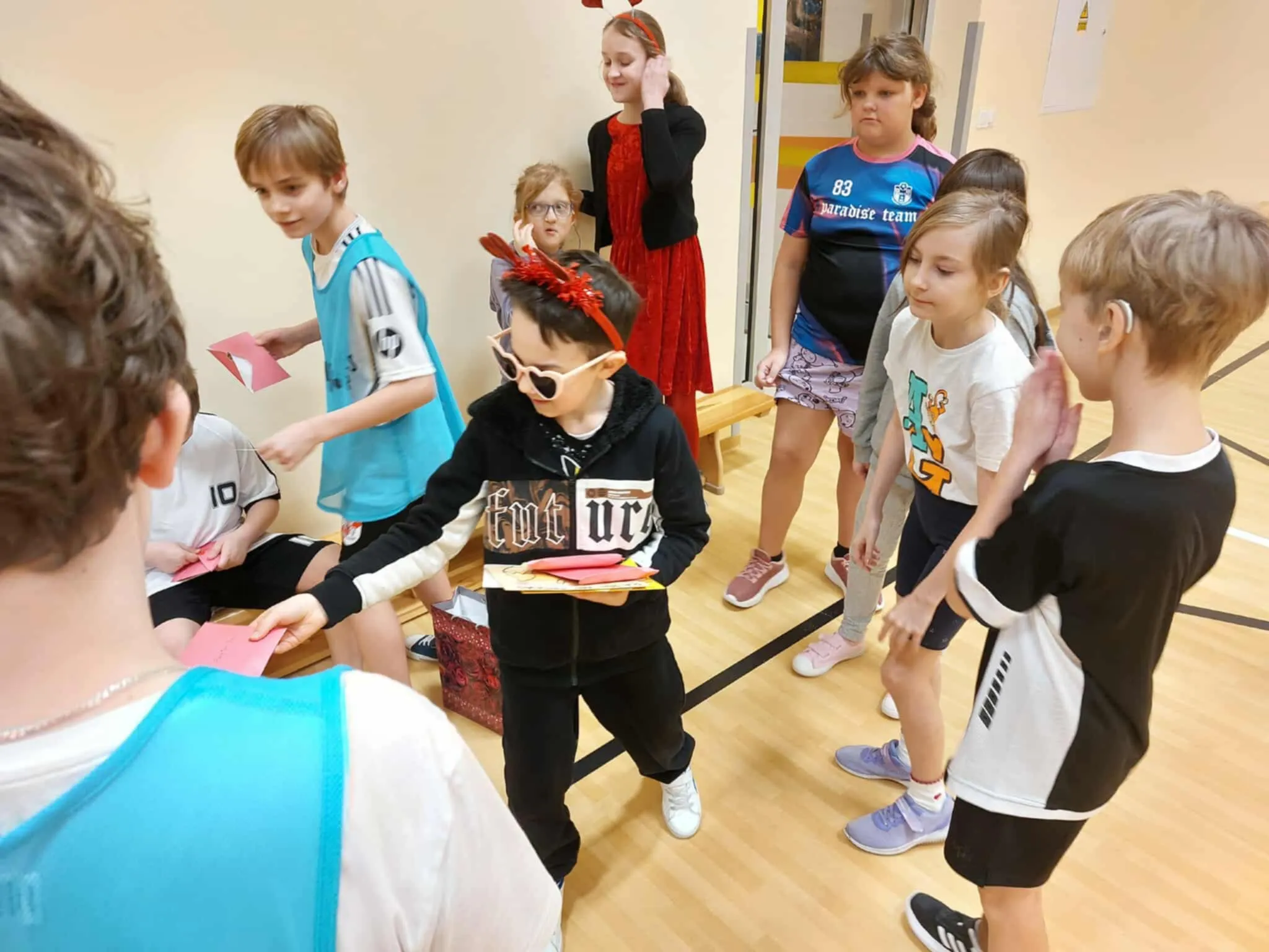 Walentynkowy listonosz w klasie