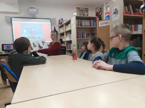 ZAJĘCIA CZYTELNICZE